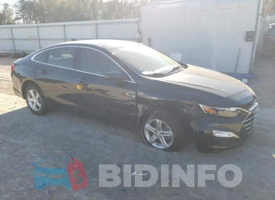 1G1ZB5ST3NF191805 Photo# 4