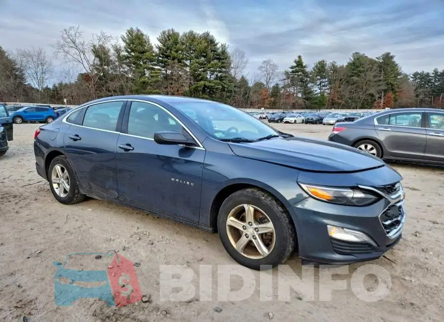 1G1ZC5ST1KF135886 Photo# 4