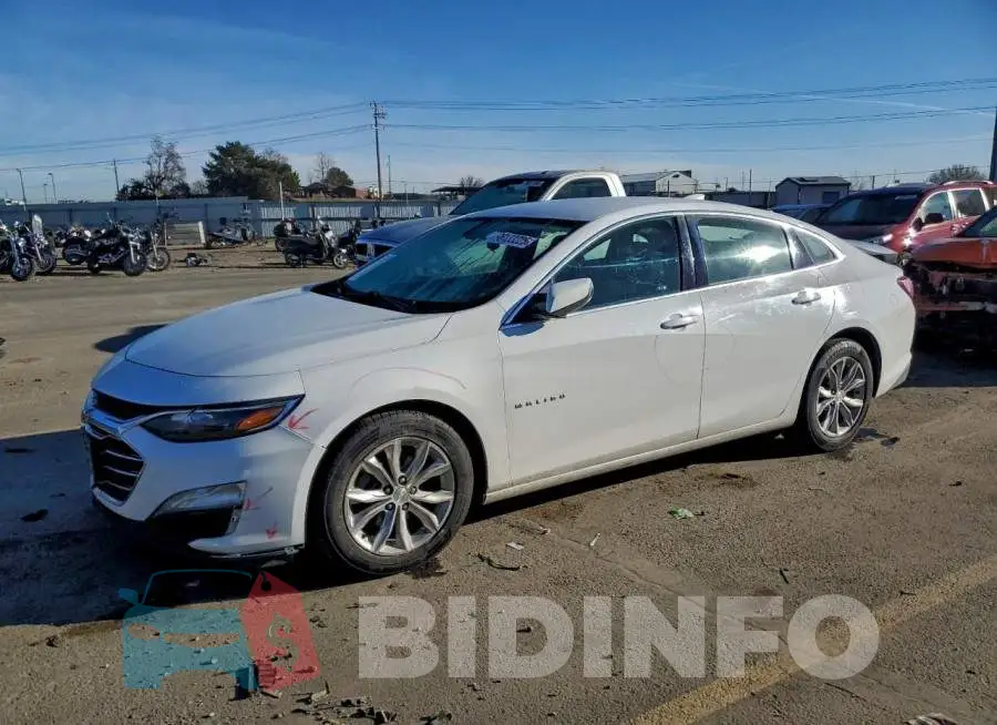 1G1ZD5ST0KF111835 Photo# 1