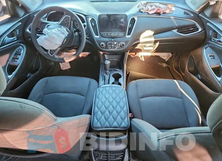 1G1ZD5ST2KF214044 Photo# 8