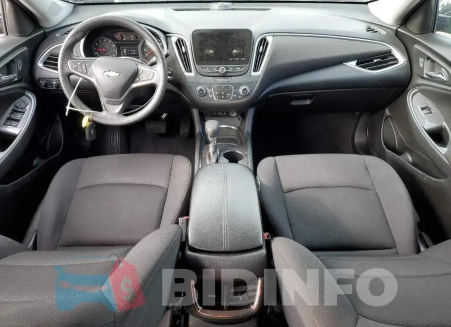 1G1ZD5ST4NF144065 Photo# 8