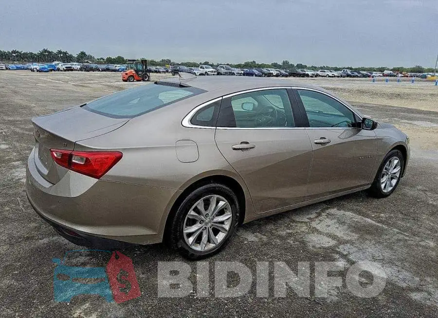 1G1ZD5ST5PF138035 Photo# 3