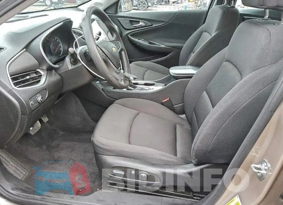1G1ZD5ST5PF138035 Photo# 7