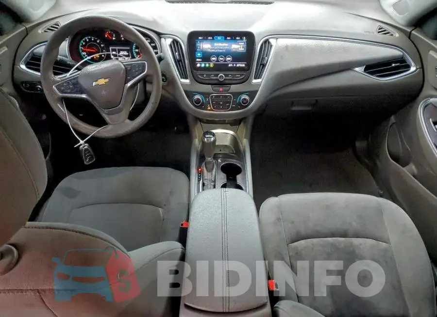 1G1ZD5ST8KF142704 Photo# 8