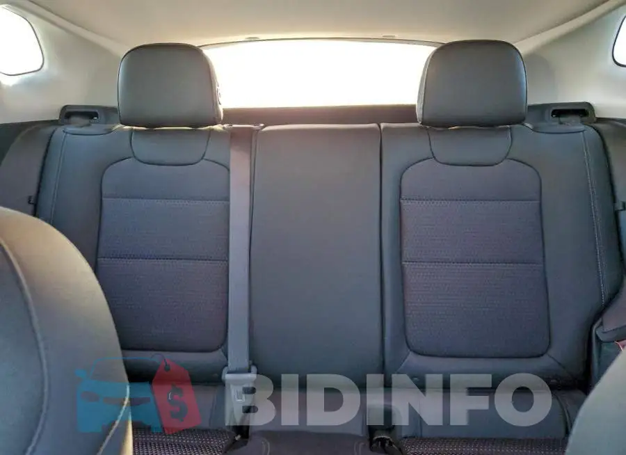 KL77LHE29RC153743 Photo# 10