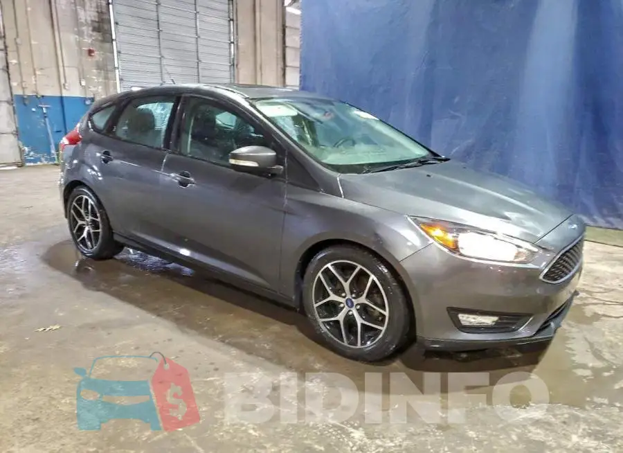 1FADP3M21JL310948 Photo# 4