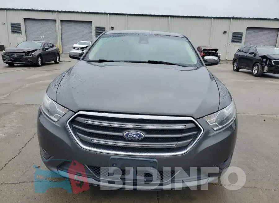 1FAHP2F86JG129933 Photo# 5