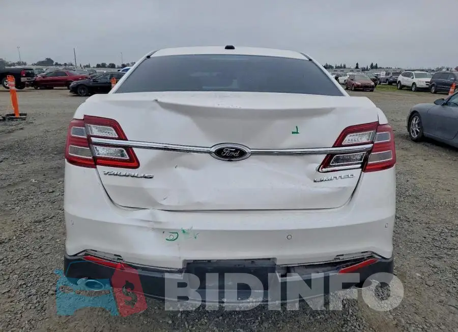 1FAHP2F8XJG106235 Photo# 6