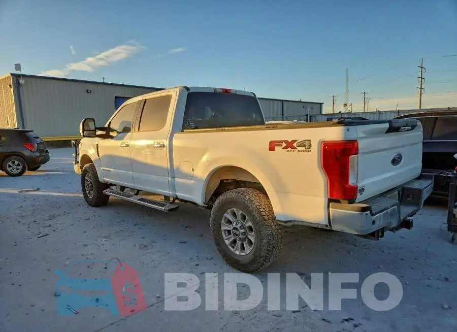 1FT7W2BT6JEC89003 Photo# 2