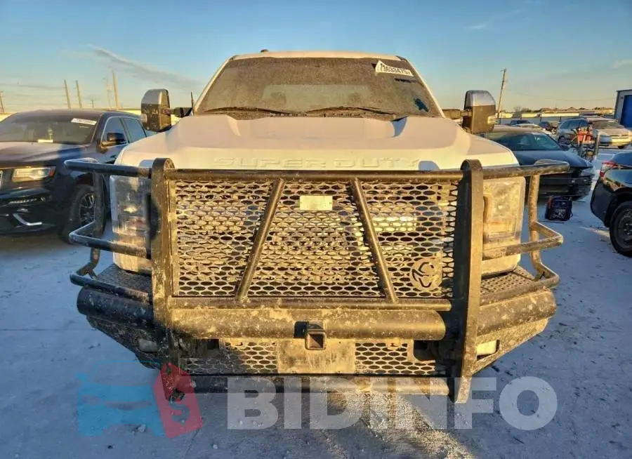 1FT7W2BT6JEC89003 Photo# 5