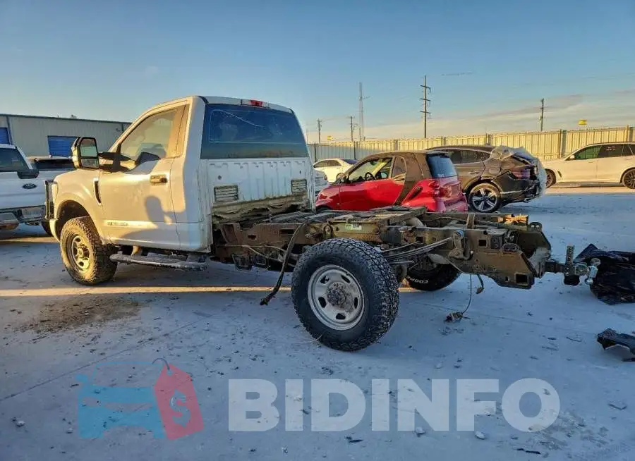 1FTRF3BT0KED41449 Photo# 2