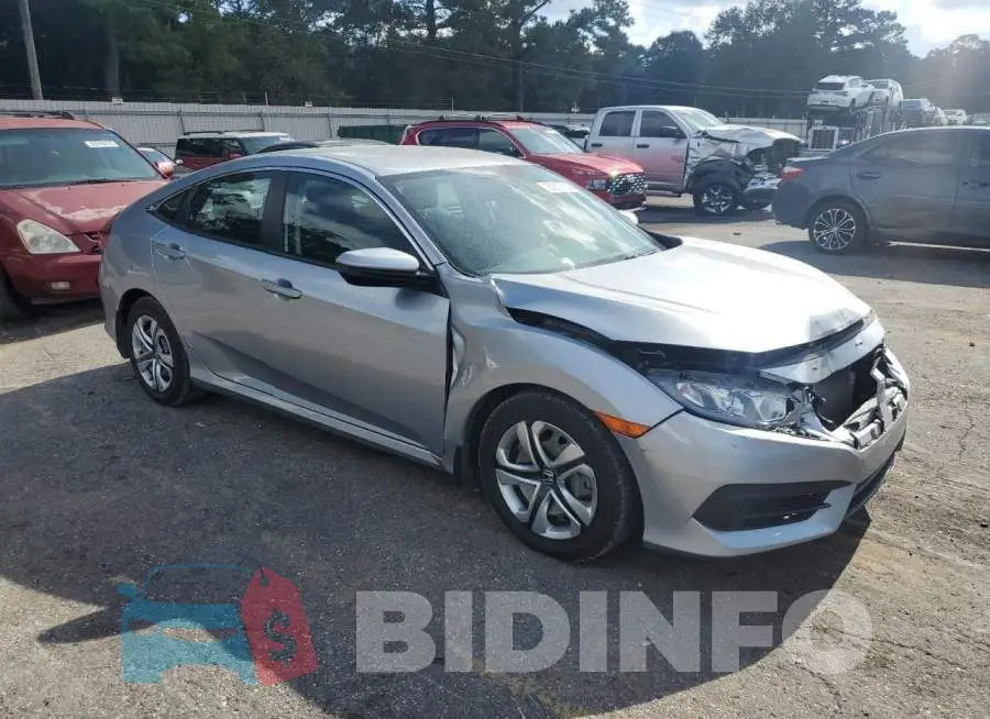 19XFC2F58HE060157 Photo# 4