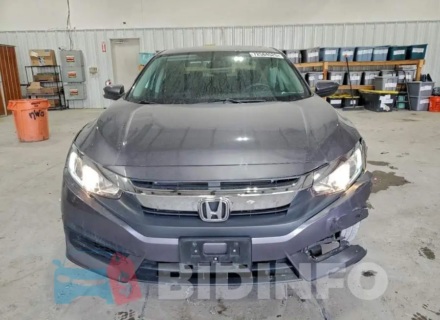 19XFC2F79HE020980 Photo# 5