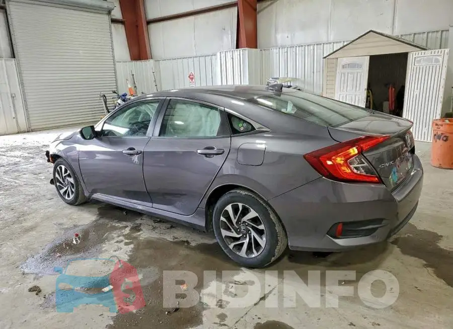 19XFC2F79HE020980 Photo# 2
