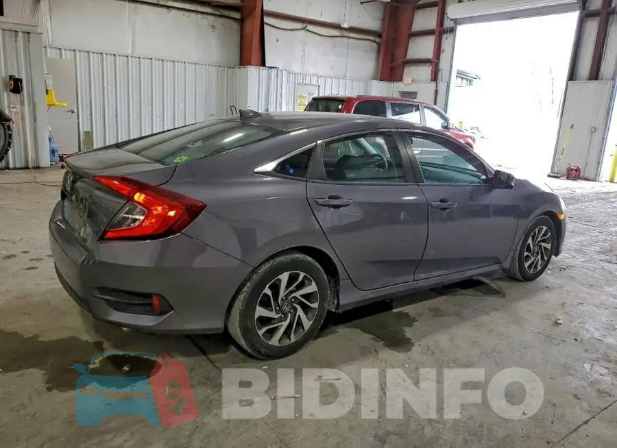19XFC2F79HE020980 Photo# 3