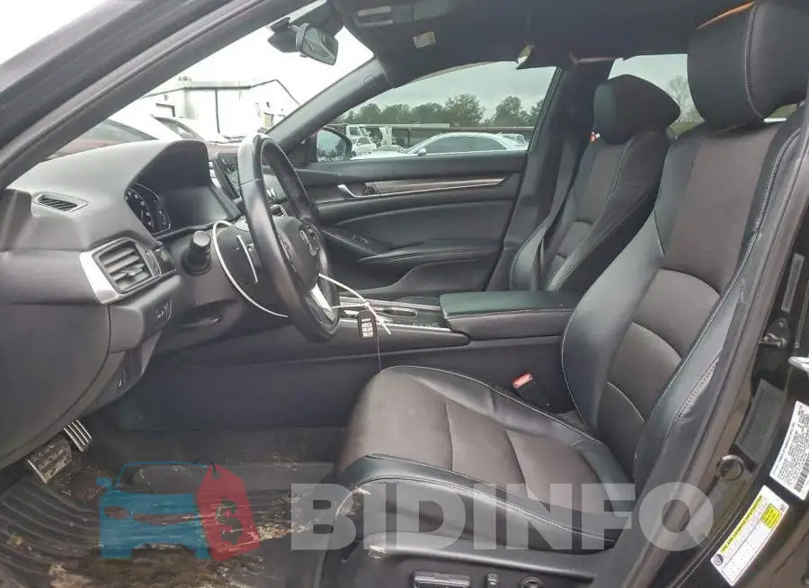 1HGCV1F37JA180144 Photo# 7