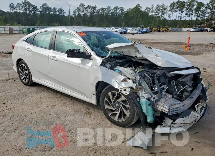 2HGFC2F76HH502974 Photo# 4