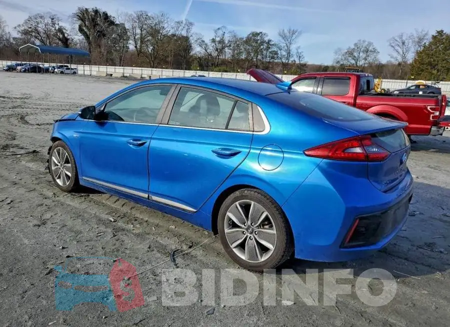 KMHC85LC4JU101945 Photo# 2