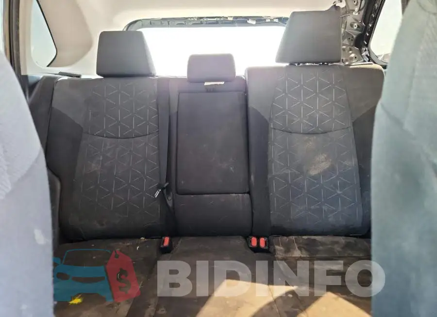 2T3P1RFV4MC240089 Photo# 10