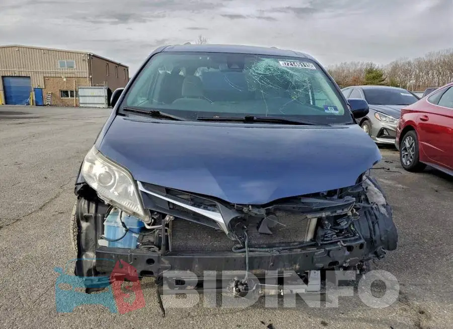 5TDKZ3DC4LS048171 Photo# 5