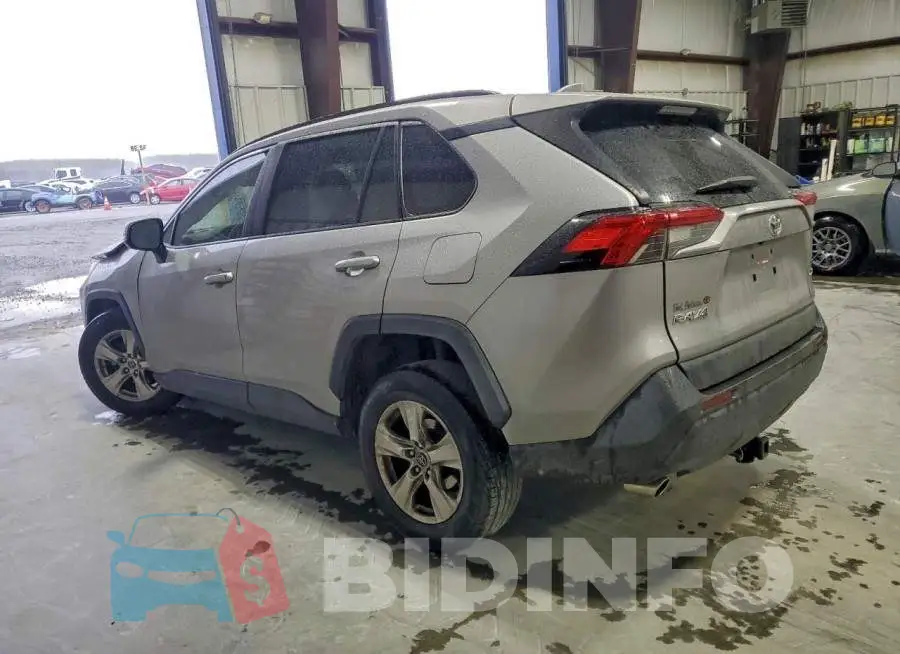 JTMW1RFV8KD020779 Photo# 2