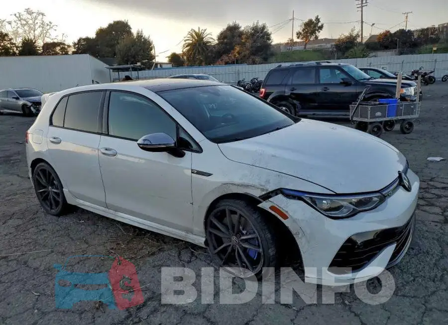 WVWEB7CD6RW225024 Photo# 4