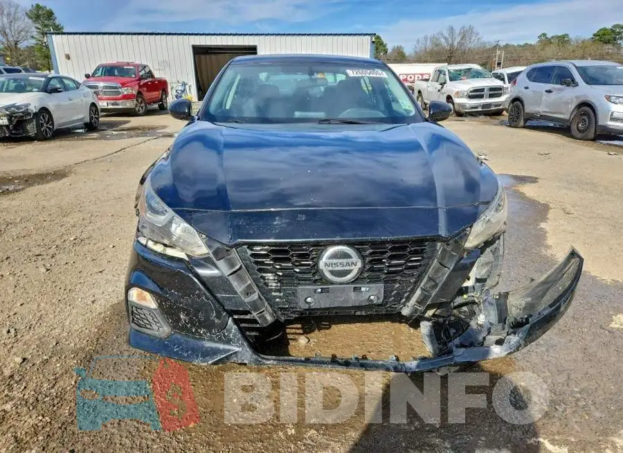 1N4BL4BV2LC214433 Photo# 5