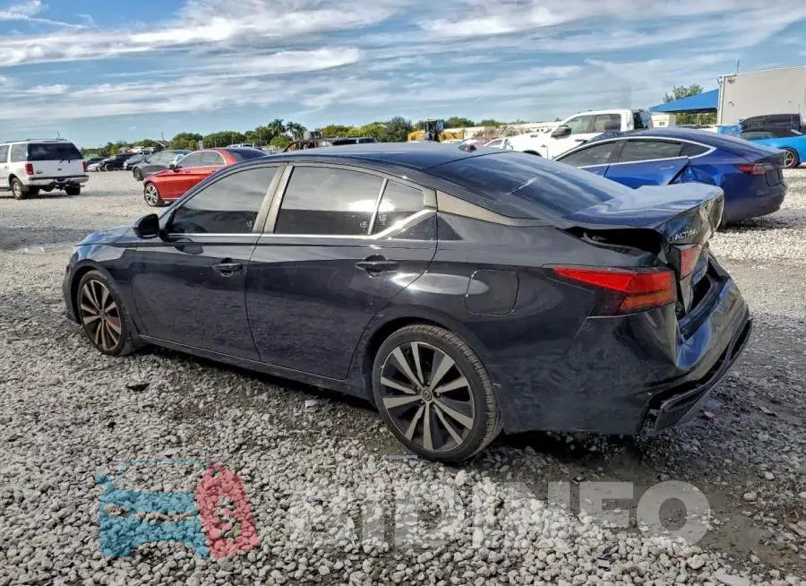 1N4BL4CV9KC125293 Photo# 2