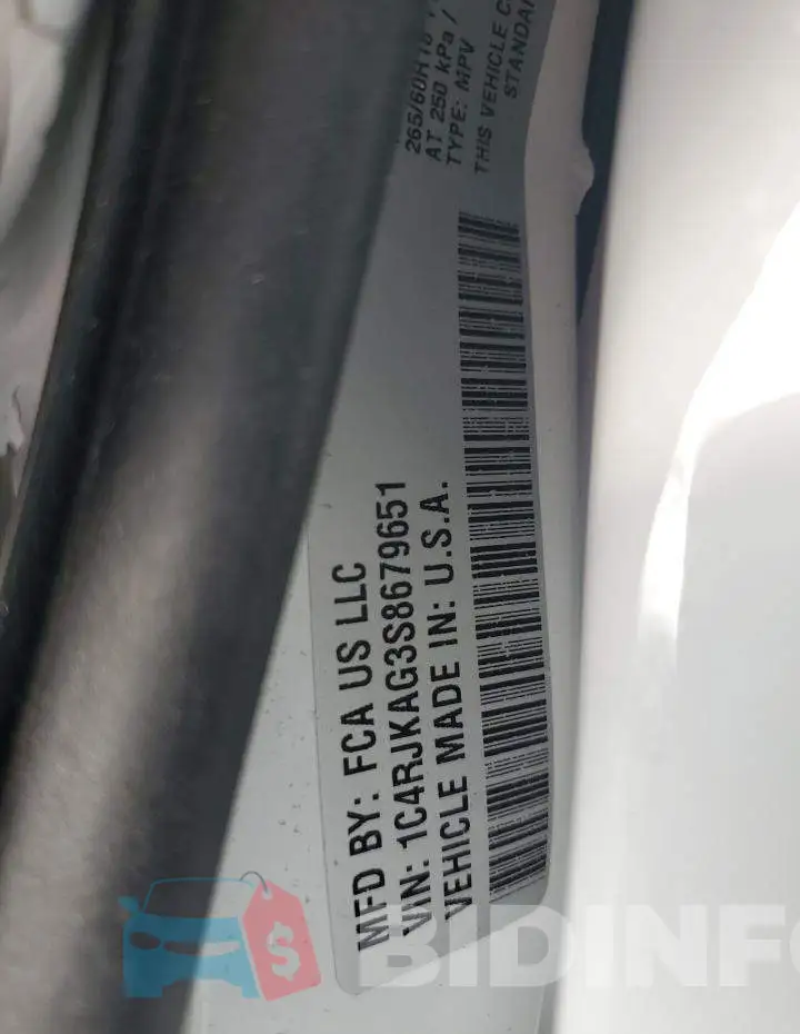 1C4RJKAG3S8679651 Photo# 13