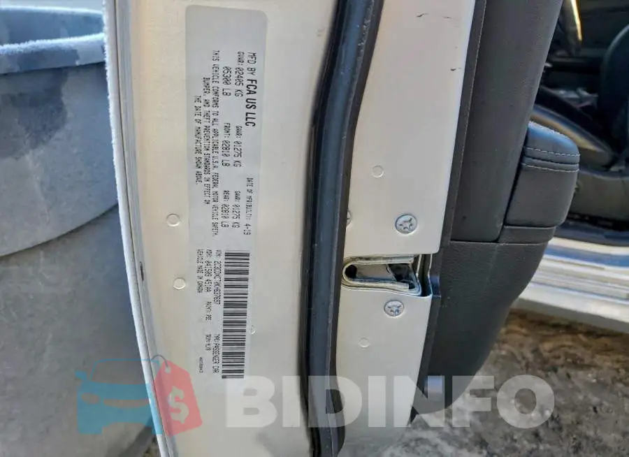2C3CDXCT0KH637697 Photo# 12