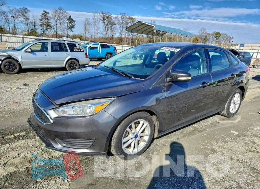 1FADP3F28HL337216 Photo# 1