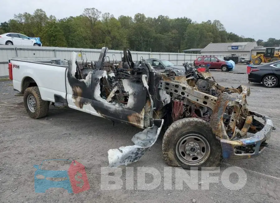 1FT7X2BAXSED42928 Photo# 4