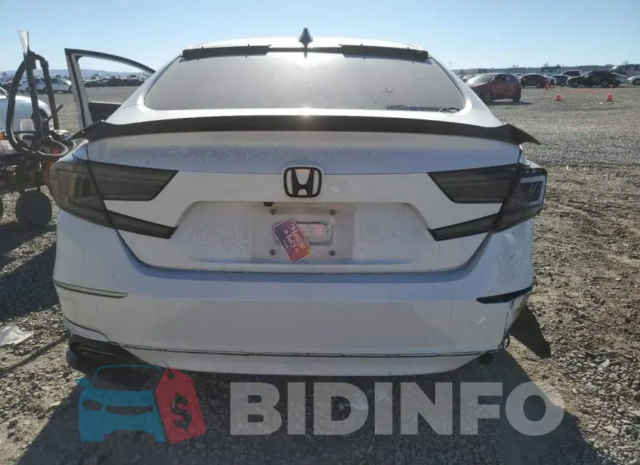 1HGCV2F38MA008571 Photo# 6