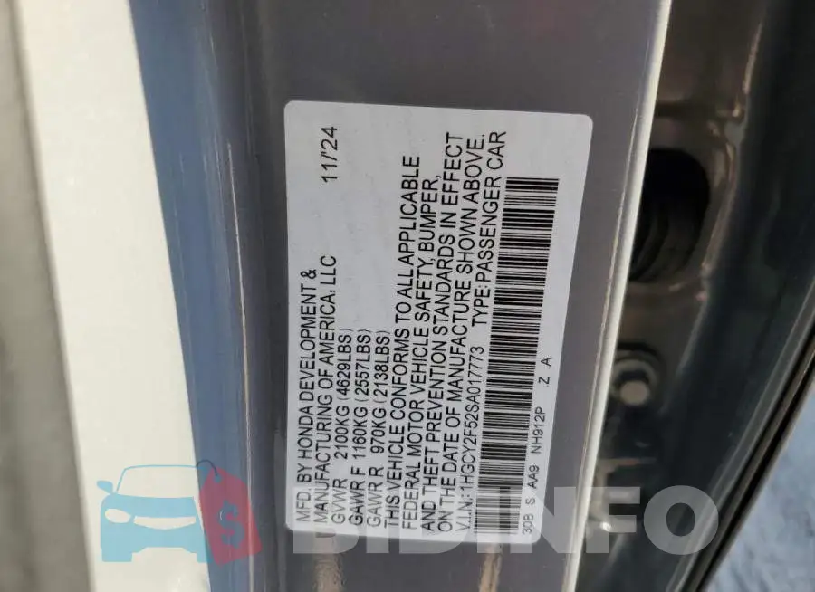 1HGCY2F52SA017773 Photo# 12