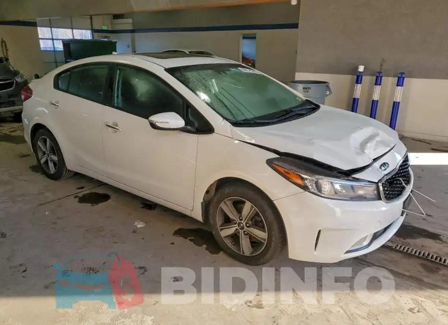 3KPFL4A77JE212018 Photo# 4