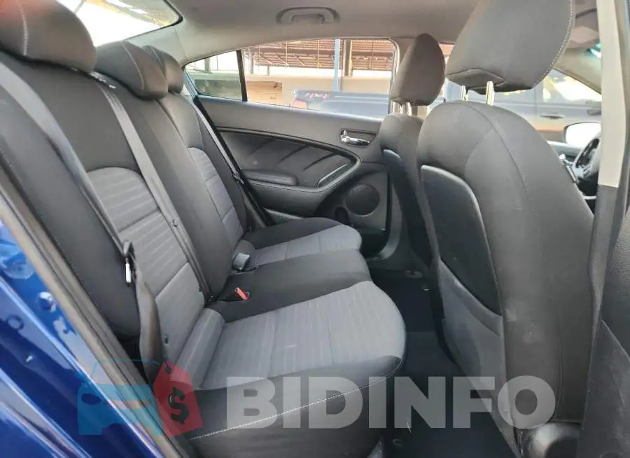 3KPFL4A7XJE279762 Photo# 10