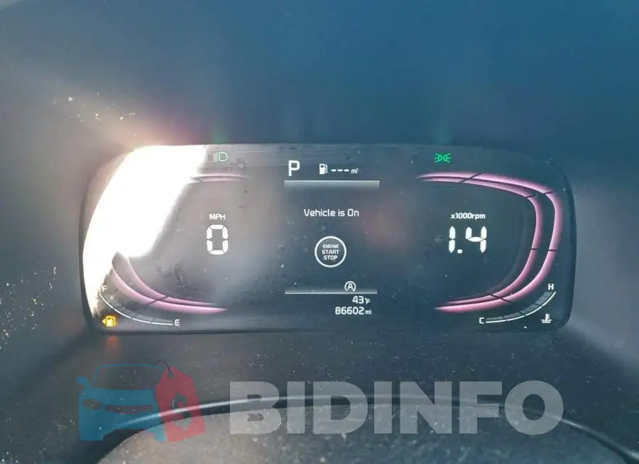 KNDJ53AU3P7192590 Photo# 9
