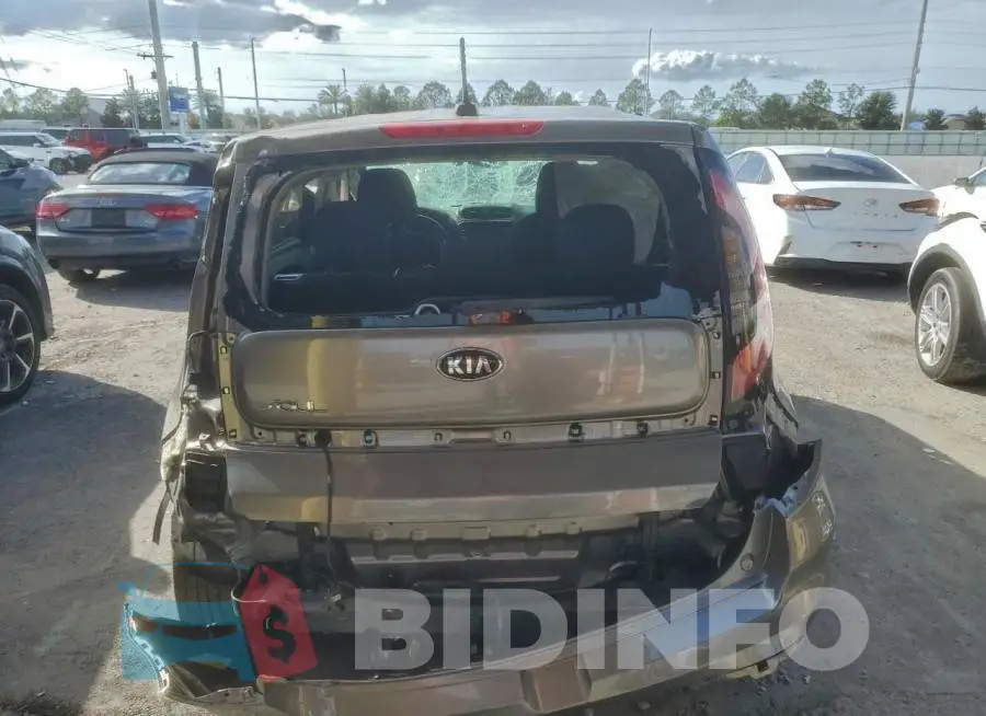KNDJN2A20J7578514 Photo# 6