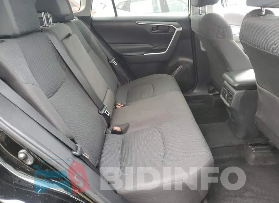 2T3K1RFV6NC183261 Photo# 11