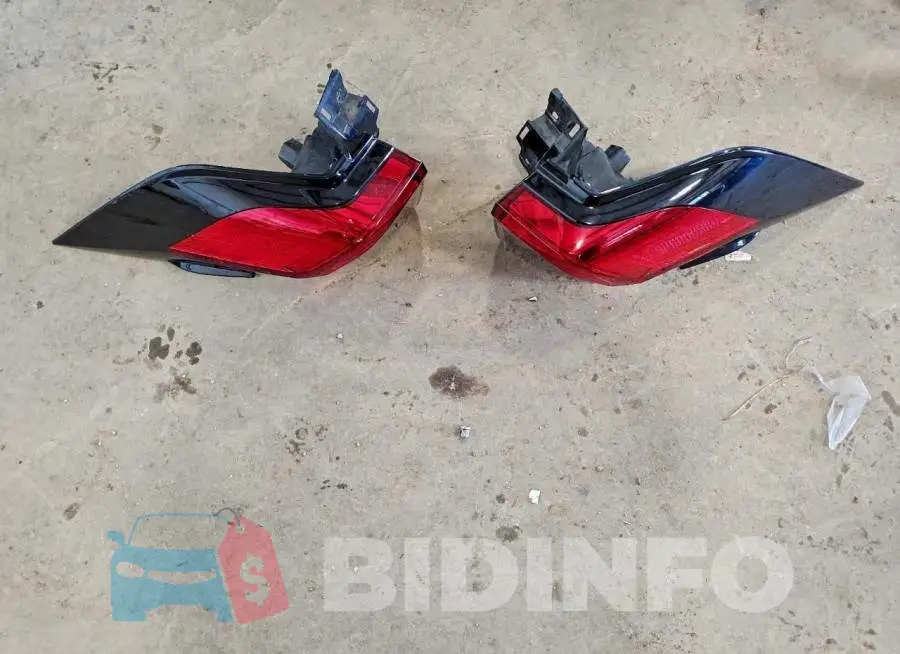 2T3RWRFV5PW169899 Photo# 13