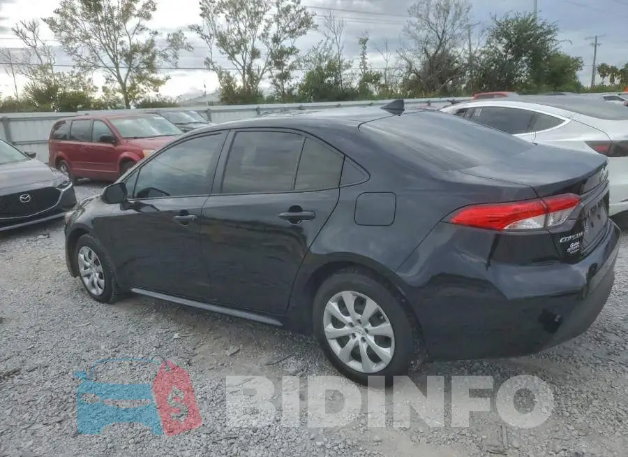 JTDBCMFE1S3069677 Photo# 2