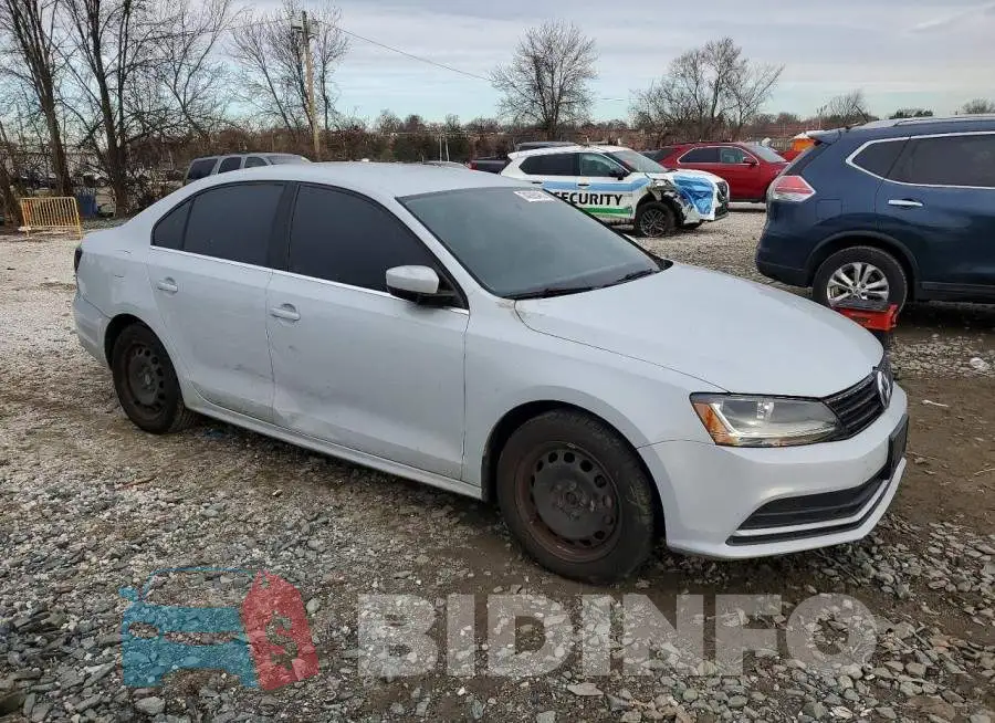 3VW2B7AJ4HM355018 Photo# 4
