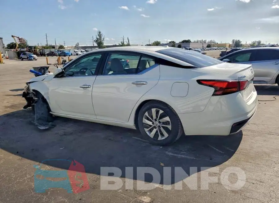 1N4BL4BVXLC201168 Photo# 2