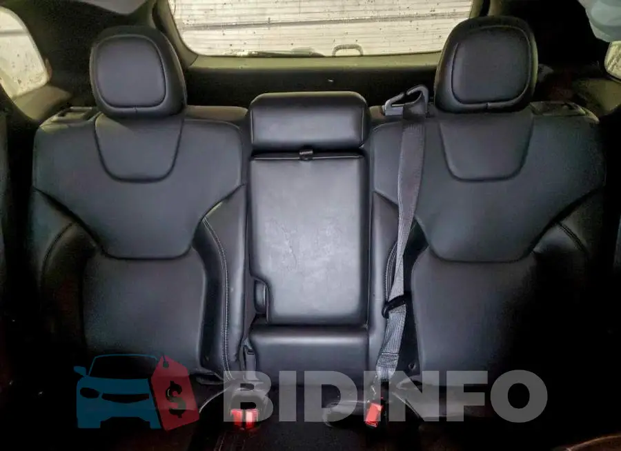 1C4PJLDB5KD415920 Photo# 10