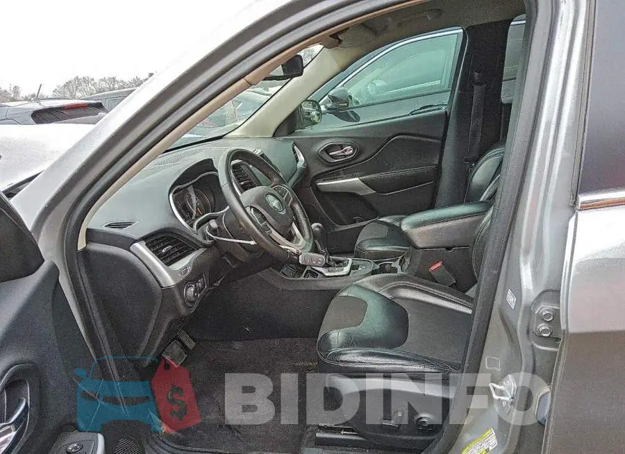 1C4PJLLB8JD534948 Photo# 7