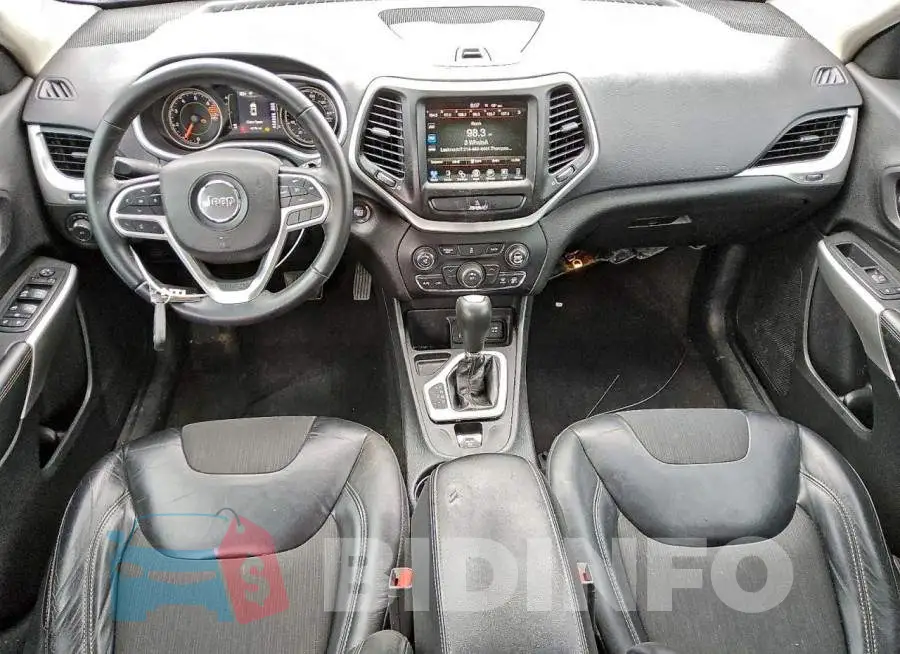 1C4PJLLB8JD534948 Photo# 8