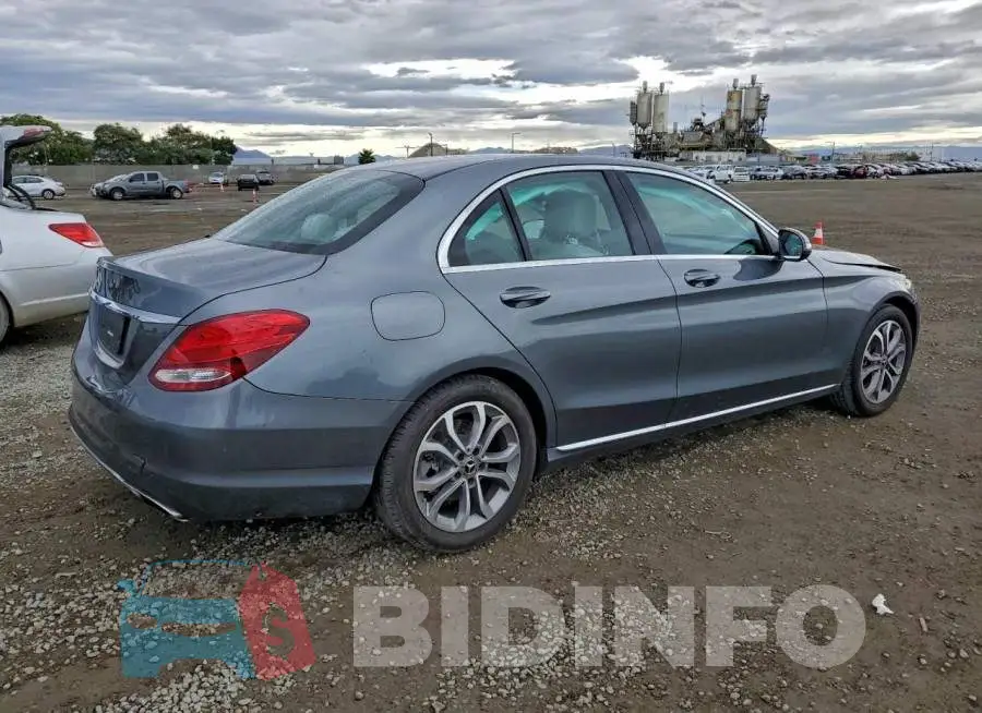 55SWF4JB9JU241721 Photo# 3