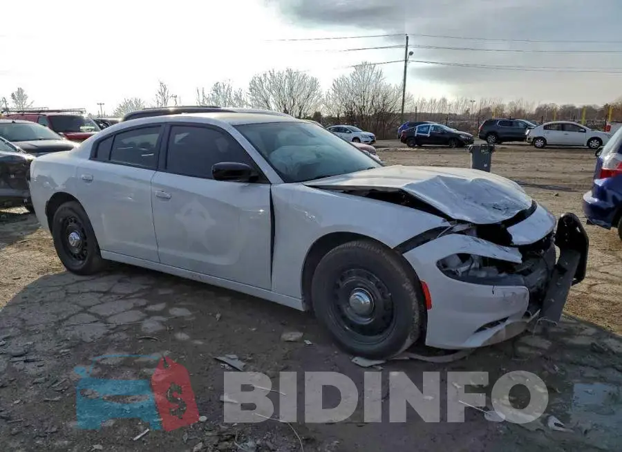 2C3CDXKG1PH613534 Photo# 4