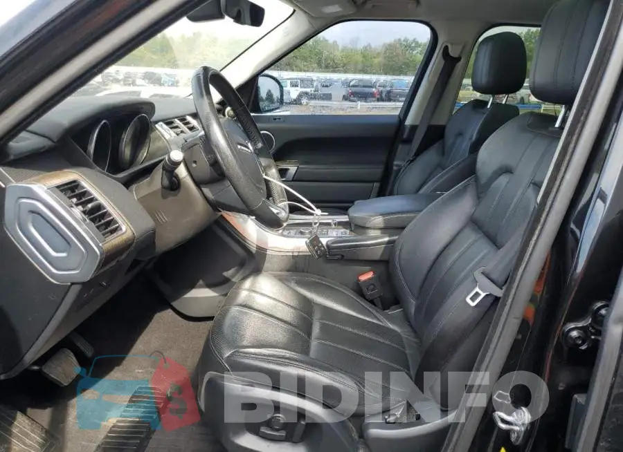 SALWG2FV3HA143902 Photo# 7