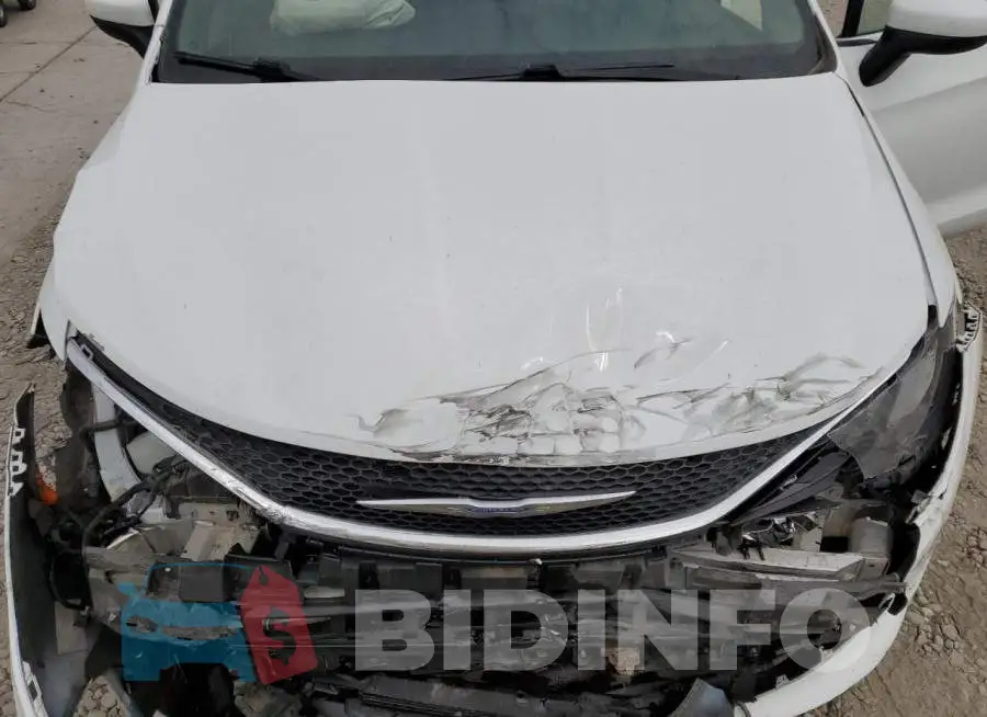 2C4RC1DG0LR163477 Photo# 12
